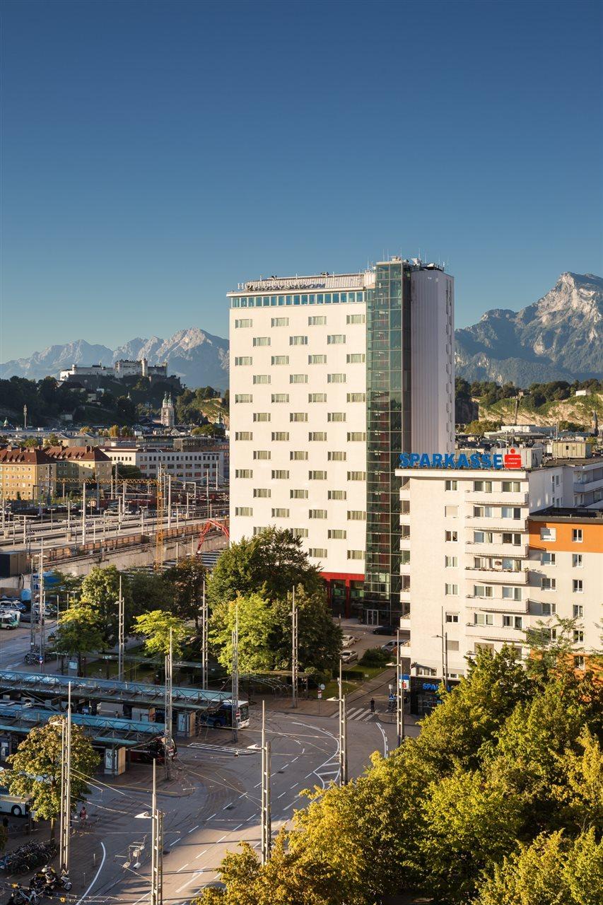 Austria Trend Hotel Europa Зальцбург Экстерьер фото